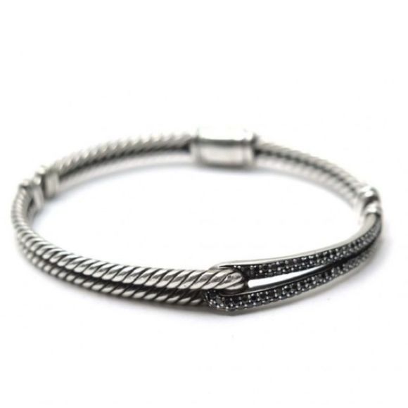 David Yurman Jewelry - David Yurman Labyrinth Mini Single Loop Bracelet Black Diamonds/Silver